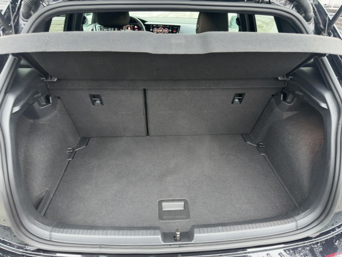 Polo GTI 2.0 TSI DSG ab 3,99% ACC Navi LED-Matrix Kamera Climatronic Sitzh.