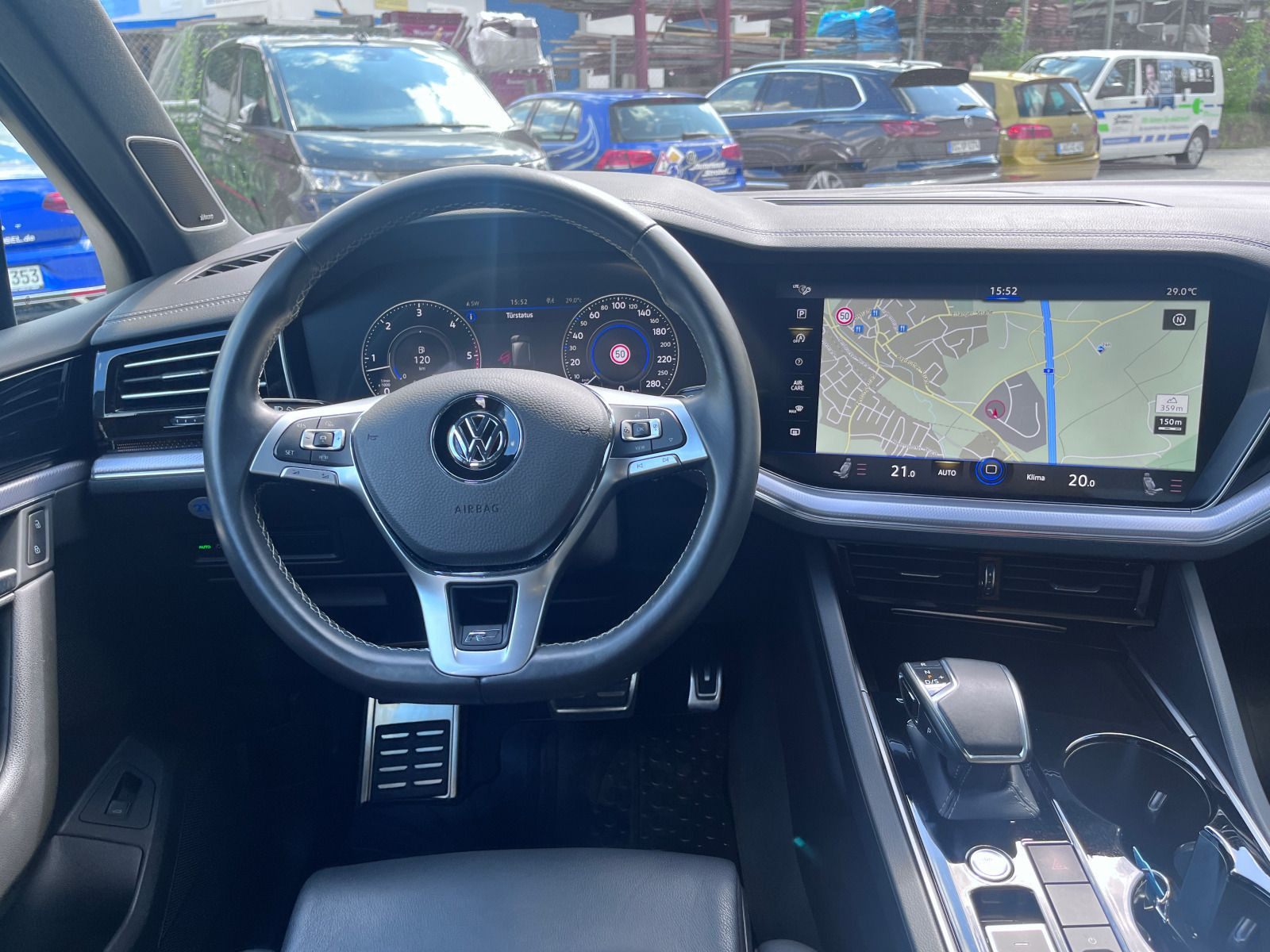 Touareg 3.0 V6 TDI DSG 4M R-Line AHK LED Navi Luft Leder 