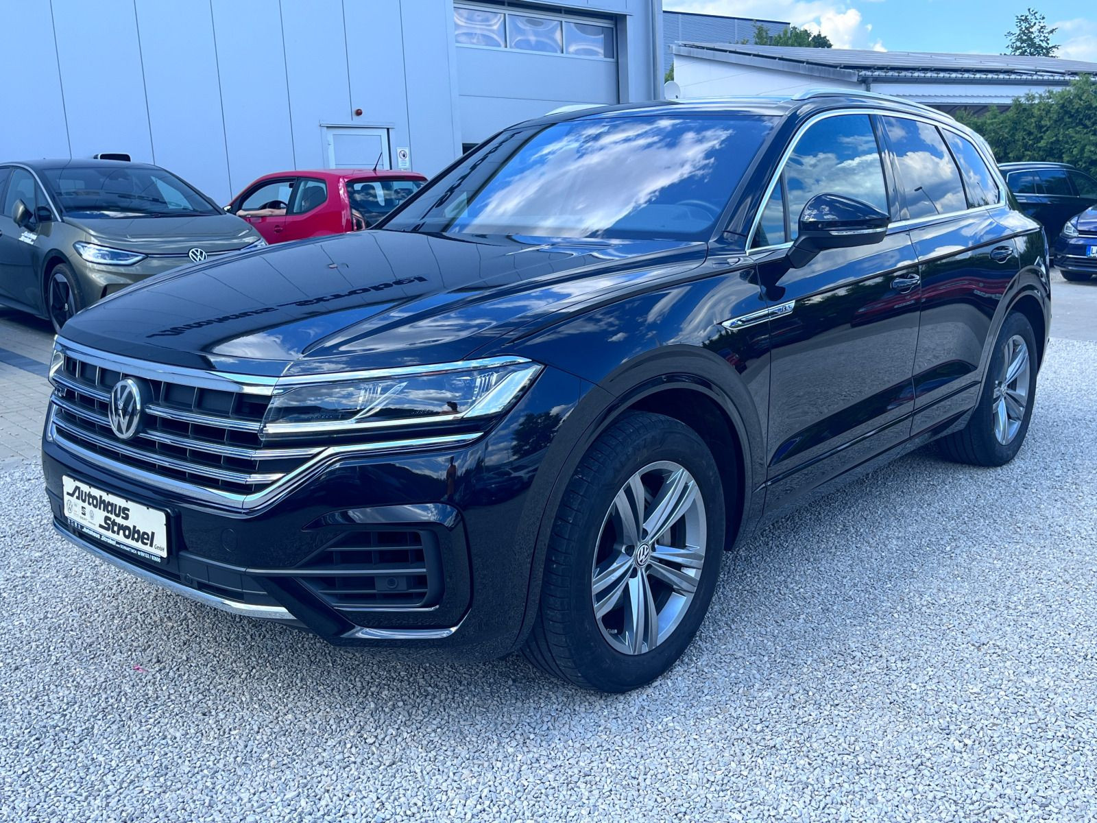 Touareg 3.0 V6 TDI DSG 4M R-Line AHK LED Navi Luft Leder 