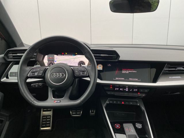 RS3 Sportback 2.5 TFSI S-Tronic Quattro LED-Matrix Navi Pano RS- Sportabgasanlage