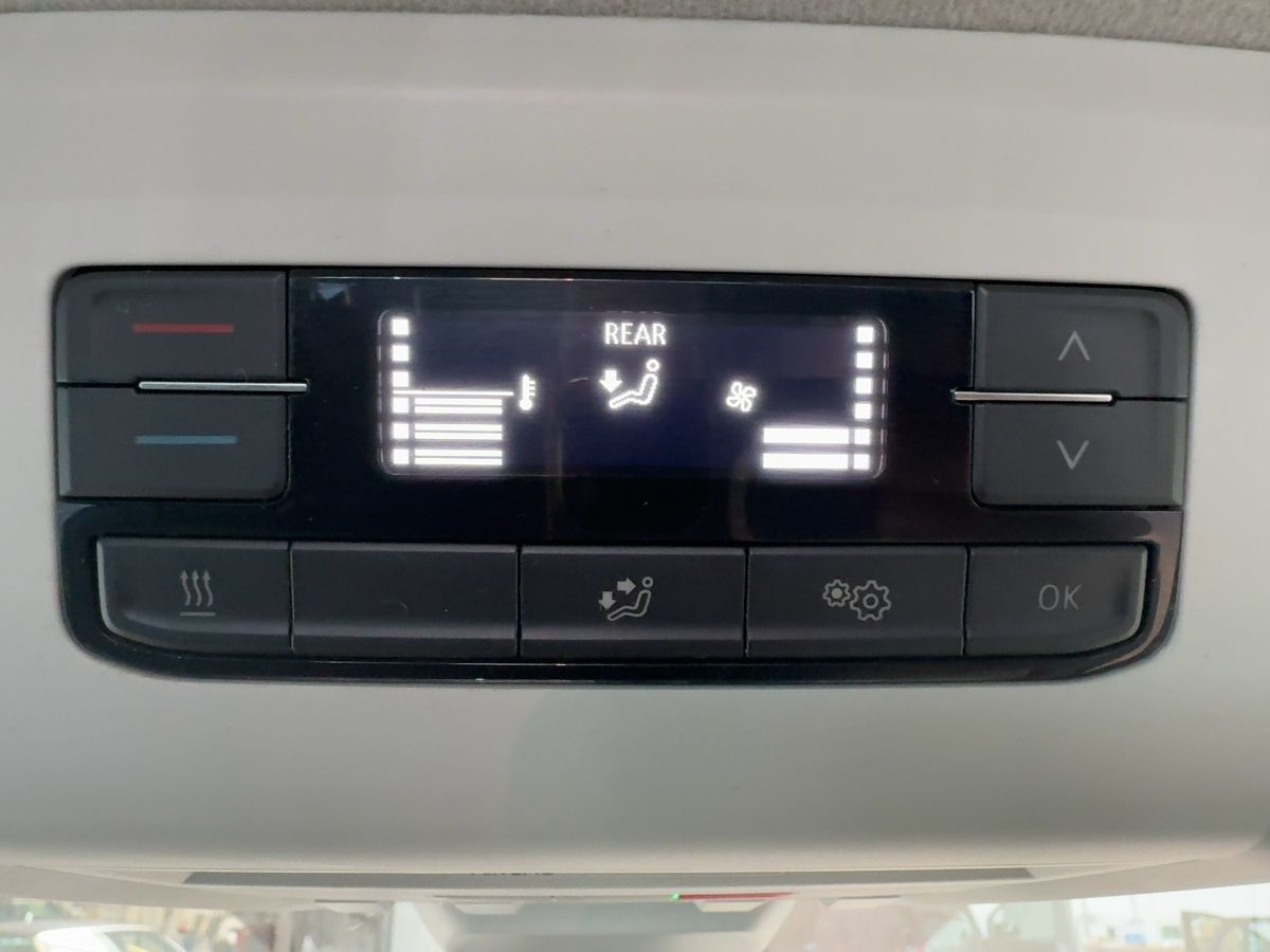 T6.1 Kombi 2.0 TDI DSG 4M 7-Sitze ACC Navi LED Kamera Parkp. Lane Ass. Bluet. Klima