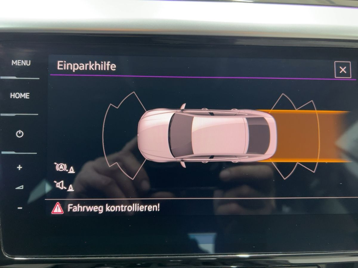 Arteon 2.0 TDI DSG Elegance AHK ACC LED Navi Digital Cockpit DAB+ Bluet.