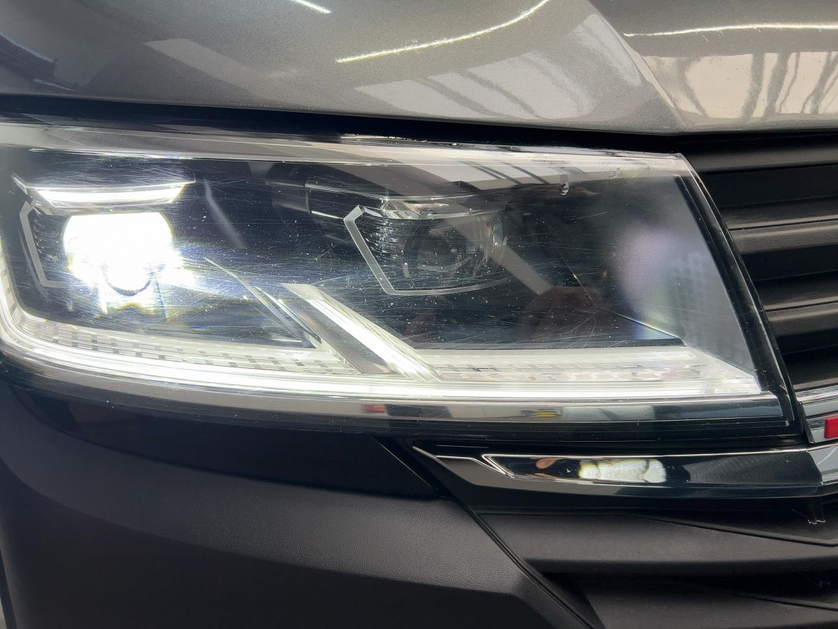 T6 Kombi 2.0 TDI 4M LR 7-Sitze AHK ACC LED Kamera Sitzhzg Bluet. Klima