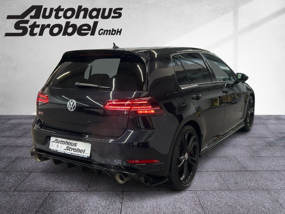 Golf VII GTI TCR 2.0 TSI DSG AKRAPOVIC ACC DCC Navi LED Kamera